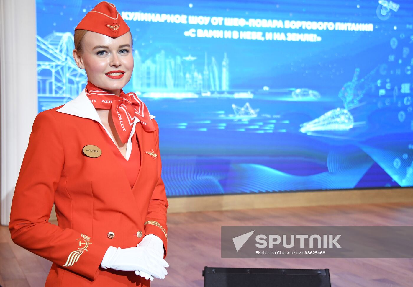 RUSSIA EXPO. Culinary show from Aeromar in-flight catering chef