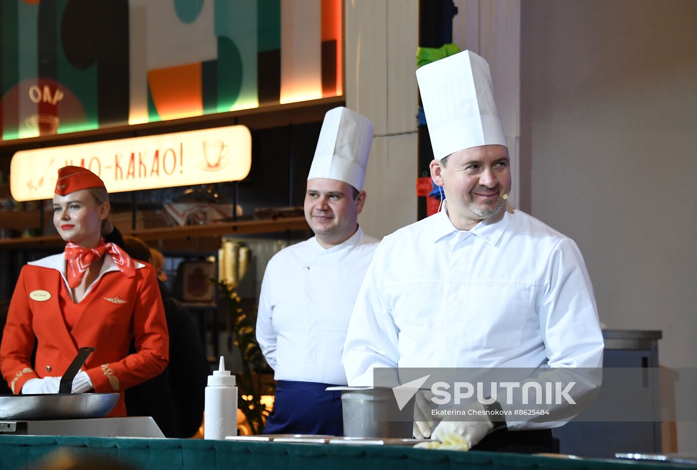 RUSSIA EXPO. Culinary show from Aeromar in-flight catering chef
