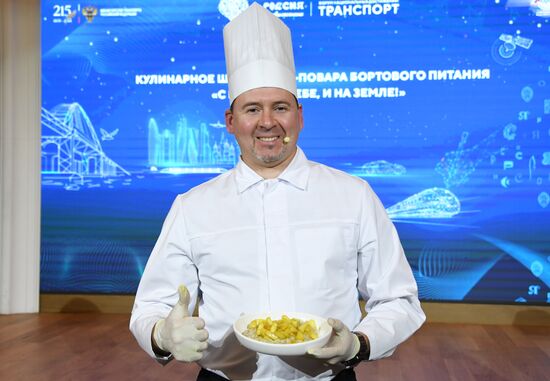 RUSSIA EXPO. Culinary show from Aeromar in-flight catering chef