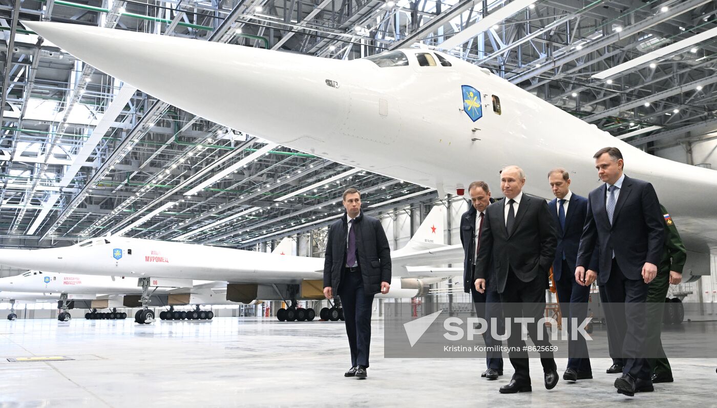 Russia Putin Kazan Aircraft Plant