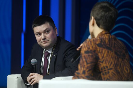 The International RUSSIA EXPO forum and exhibition. A plenary session, Key Achievements and Results in Transport Industry, at Pavilion 75. Andrei Chikhanchin, Deputy General Director of Commerce and Finance, Aeroflot. Location: Russia, Moscow. Author: Mikhail Voskresenskiy/Sputnik. RUSSIA EXPO. Plenary session, Key Achievements and Results in Transport Industry