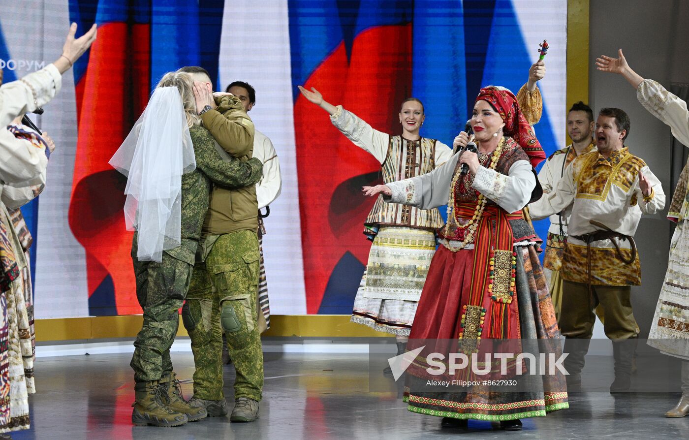 RUSSIA EXPO. Special military operation participants' marriage ceremony on anniversary of its launch