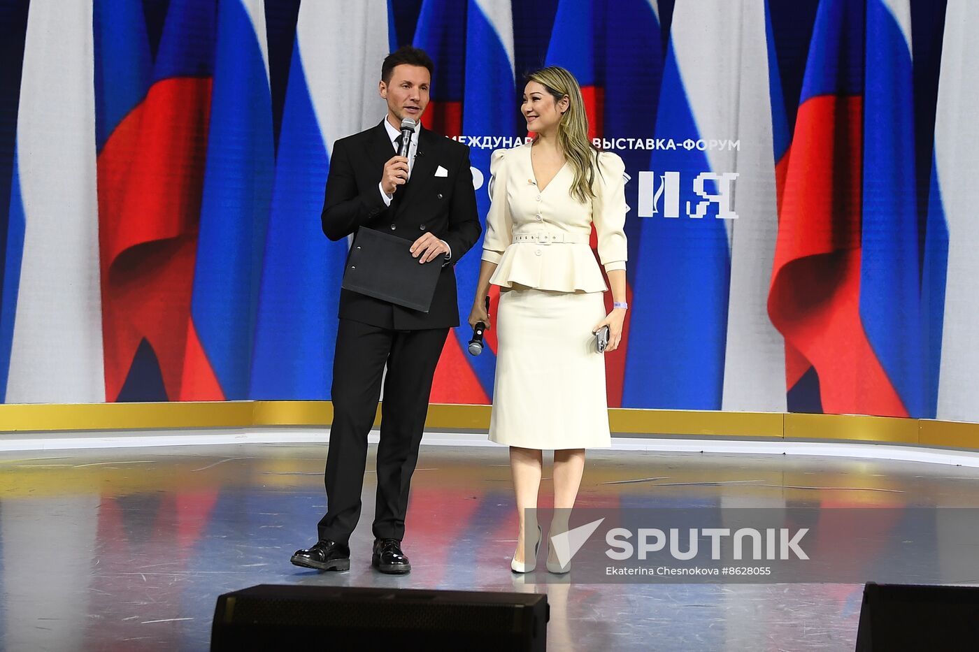 RUSSIA EXPO. Special military operation participants' marriage ceremony on anniversary of its launch