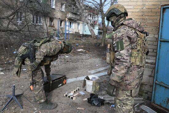 Russia Ukraine Military Operation Sappers