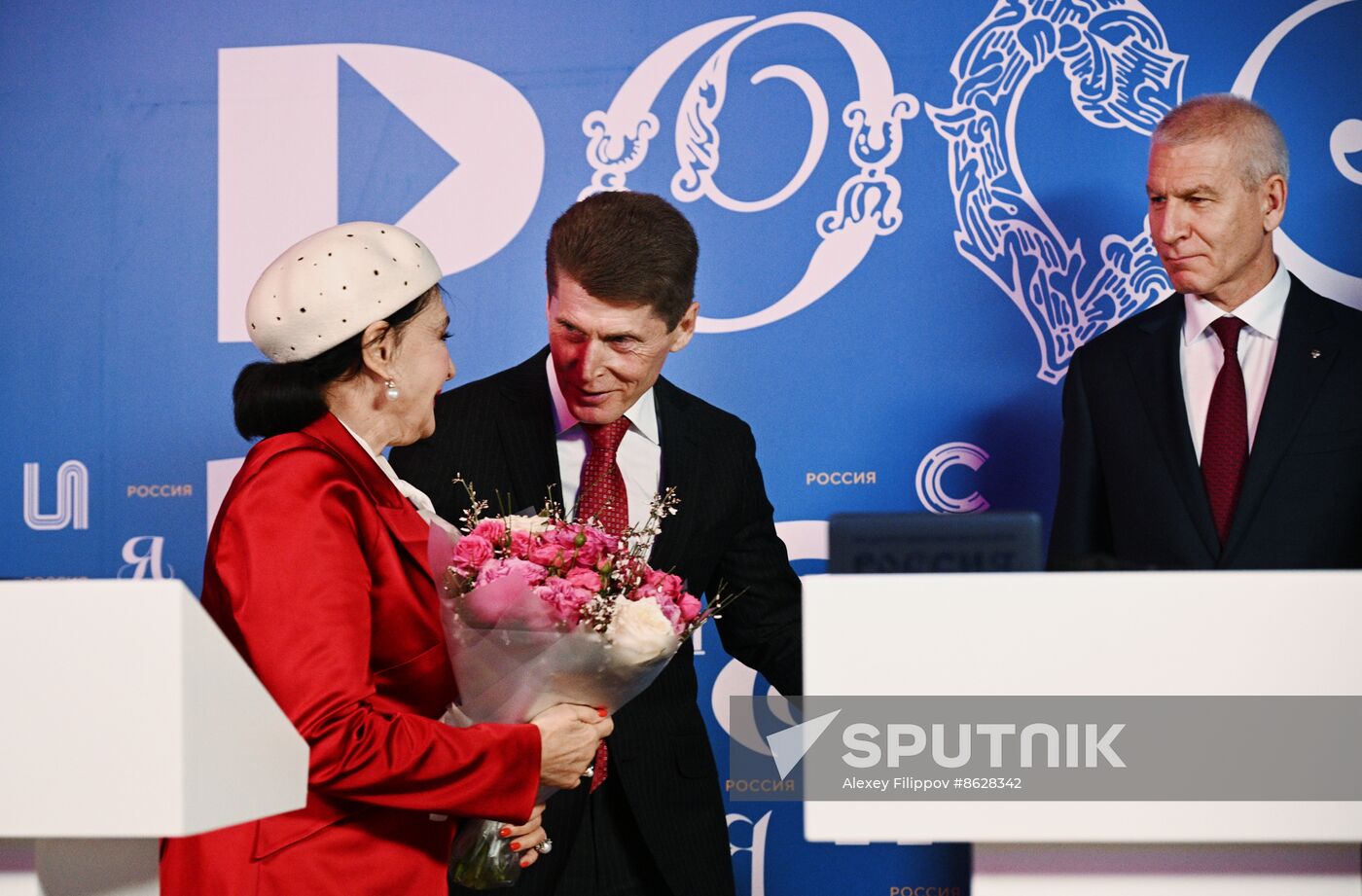 RUSSIA EXPO. Ceremony to sign cooperation agreement between Primorye Territory, Russian Rhythmic Gymnastics Federation and Russian Artistic Gymnastics Federation