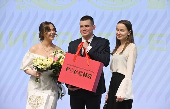RUSSIA EXPO. Wedding ceremony, #TOGETHER We Can Do More