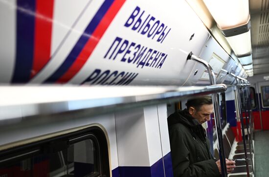 Russia Presidential Election Metro Themed Train