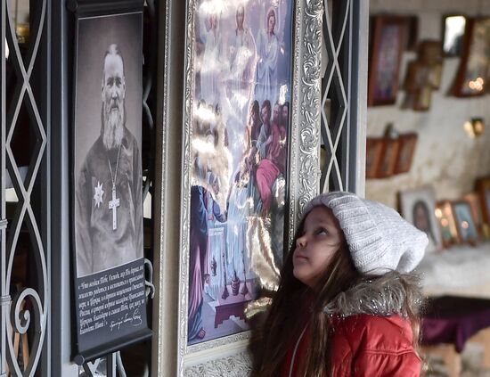 Russia Tourism Crimea Cave Monastery