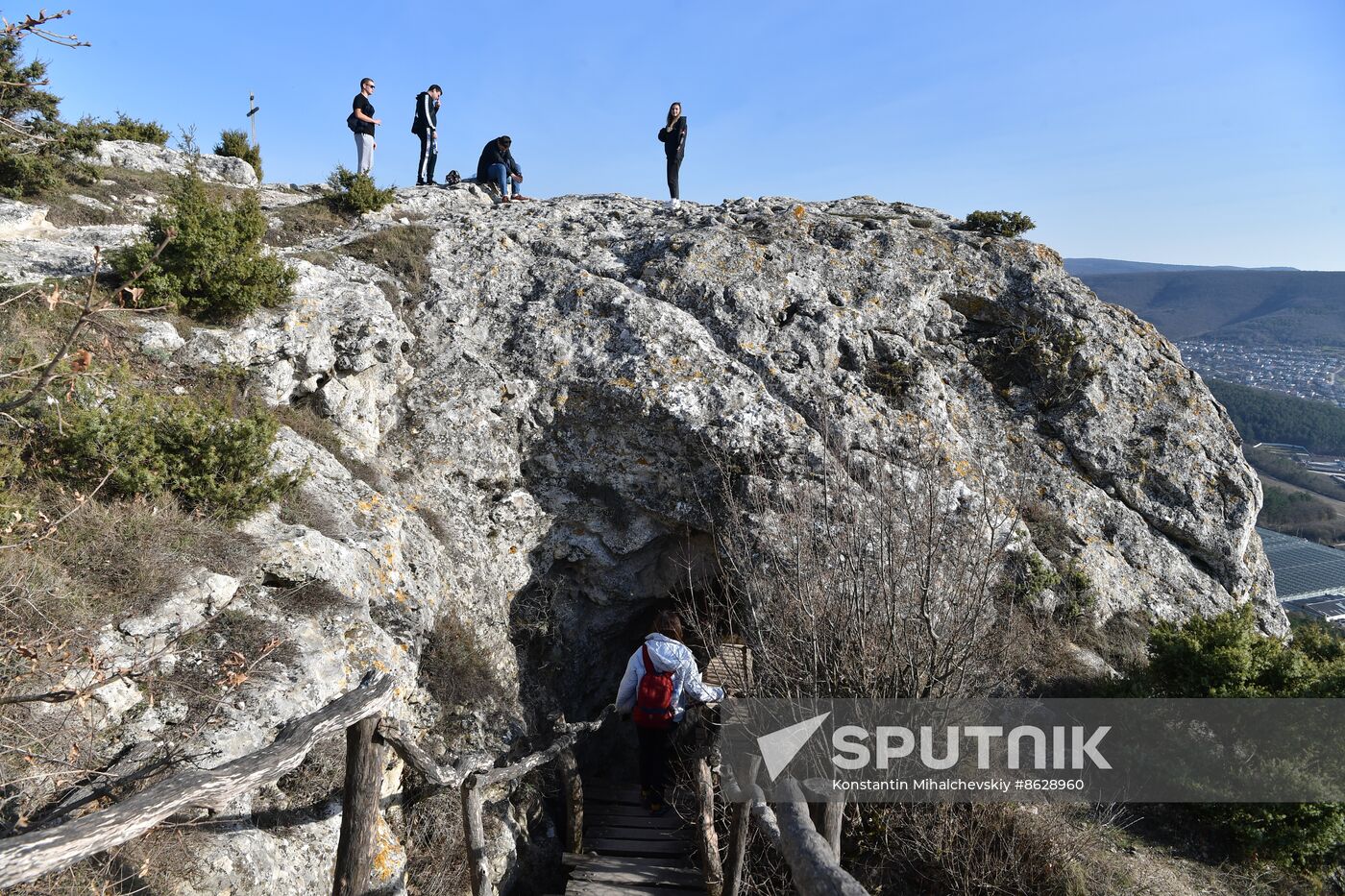 Russia Tourism Crimea Cave Monastery