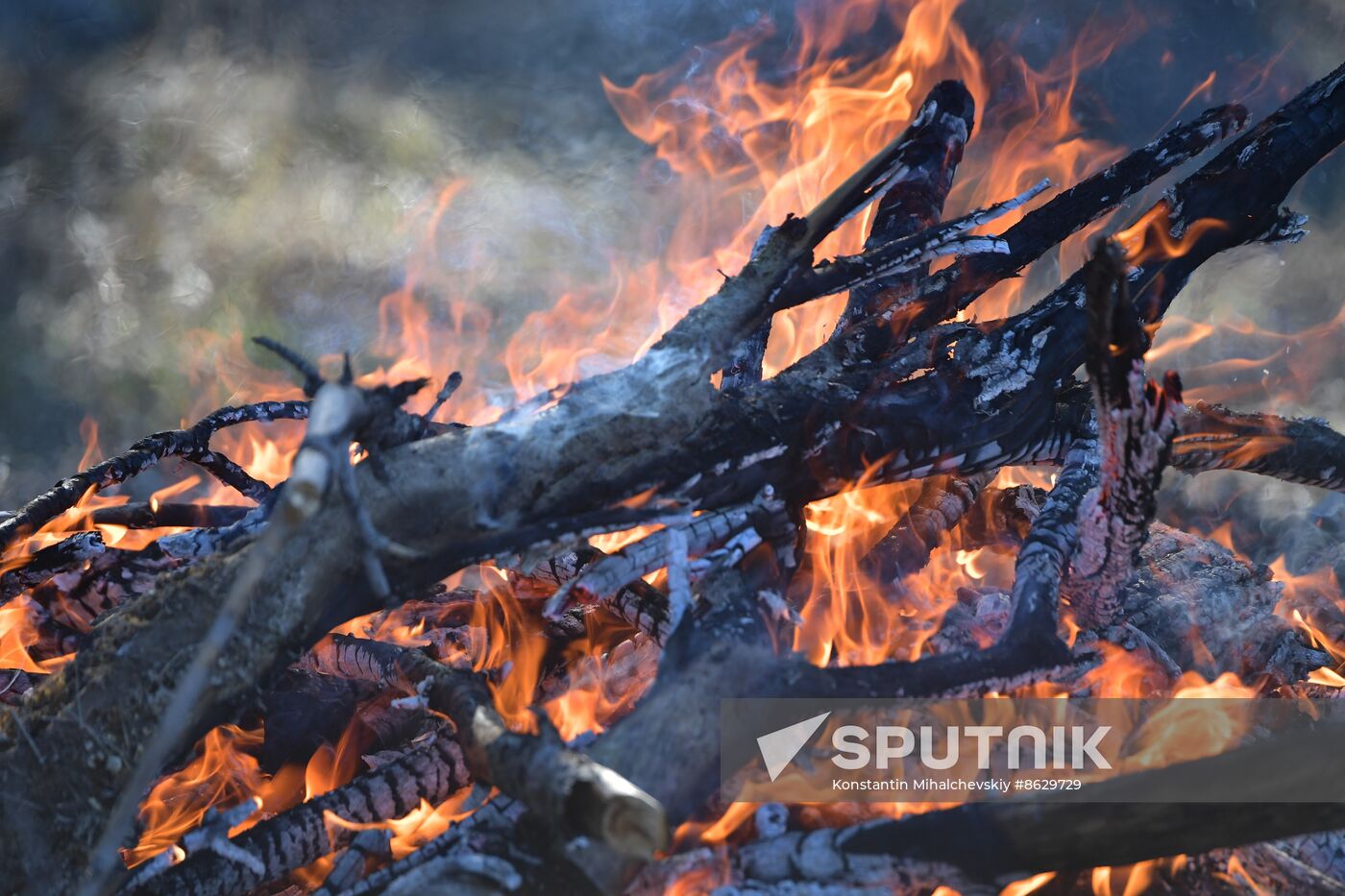 Wild fire drills in Crimea