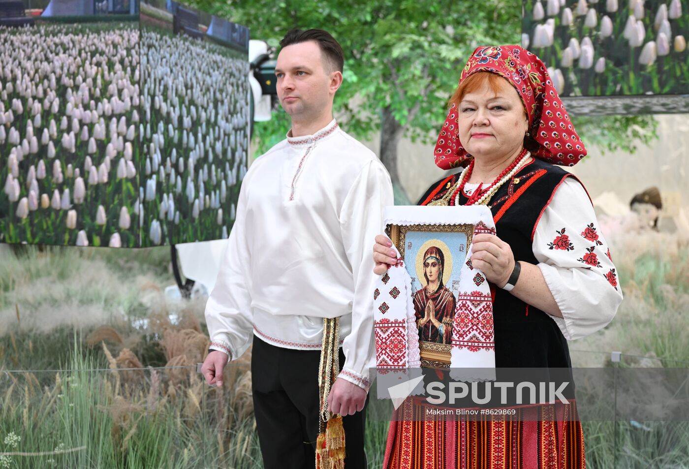 RUSSIA EXPO. Traditional Belgorod wedding