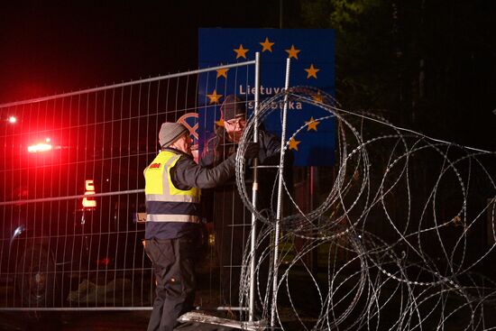 Belarus Lithuania Border Checkpoint