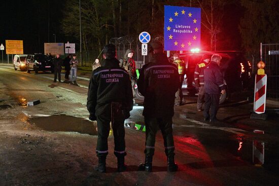 Belarus Lithuania Border Checkpoint