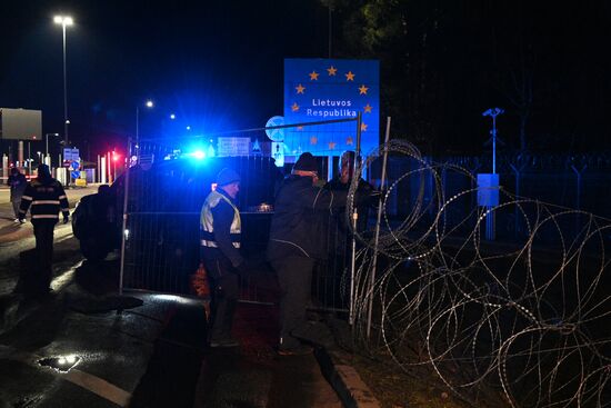 Belarus Lithuania Border Checkpoint