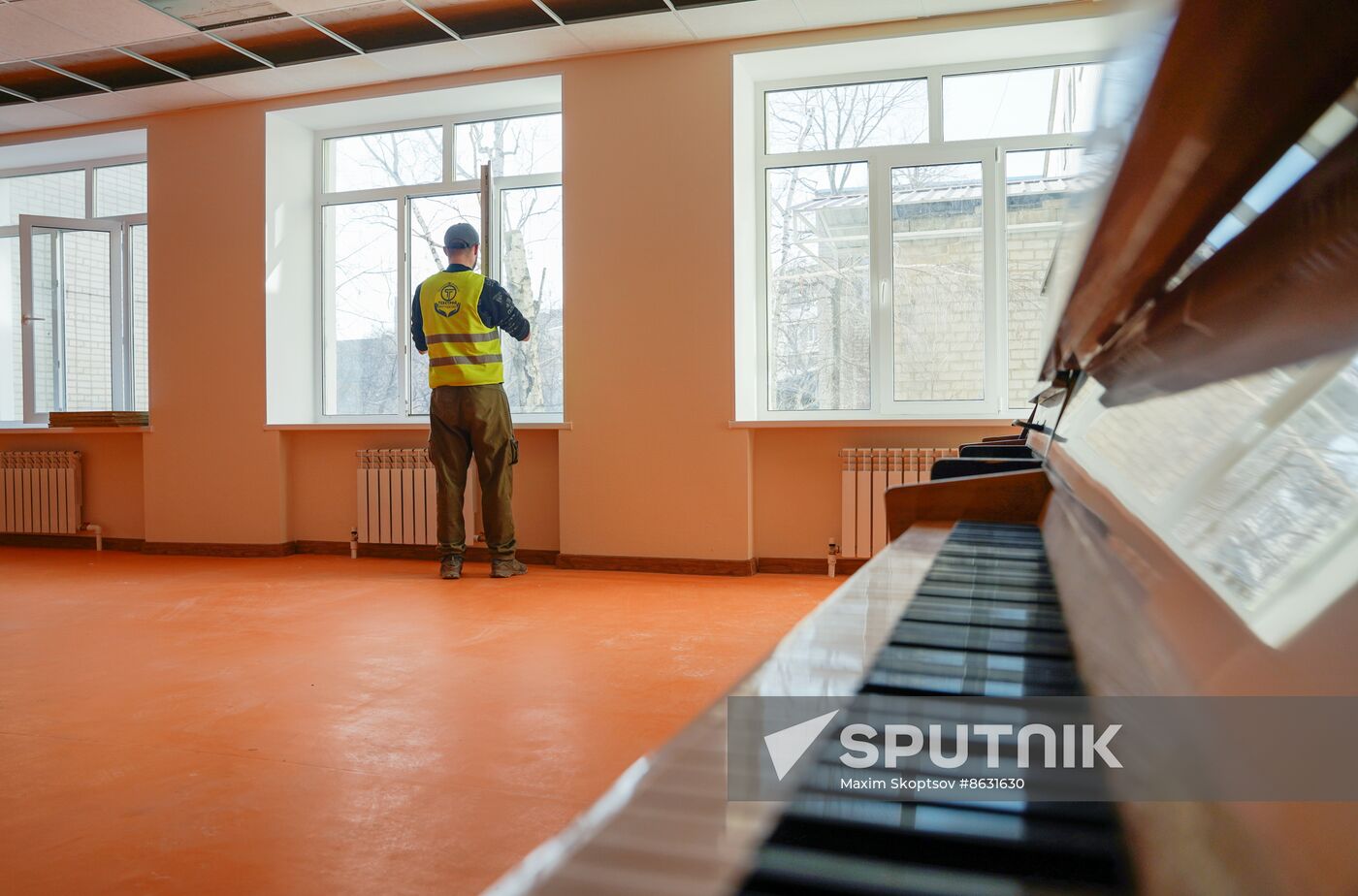 Russia LPR Construction