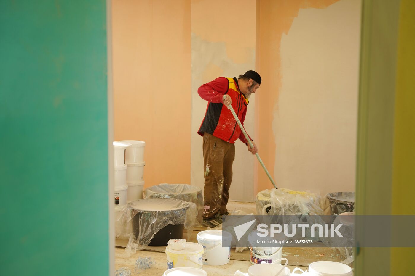 Russia LPR Construction