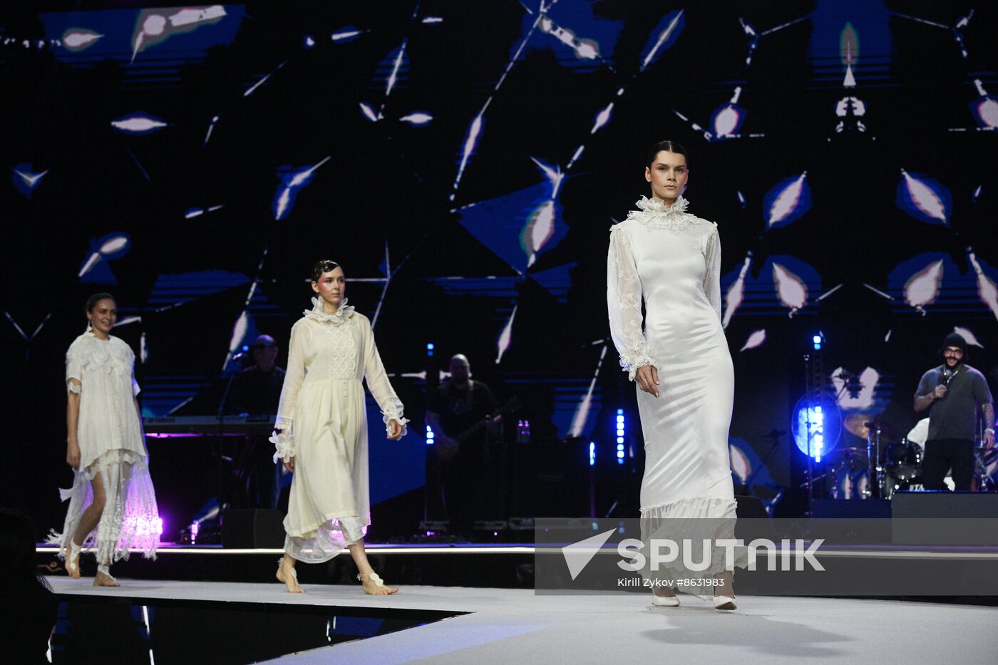 RUSSIA EXPO. Opening of Moscow Fashion Week