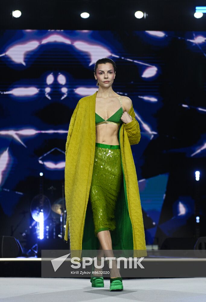 RUSSIA EXPO. Opening of Moscow Fashion Week