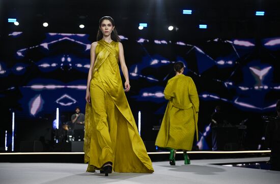 RUSSIA EXPO. Opening of Moscow Fashion Week