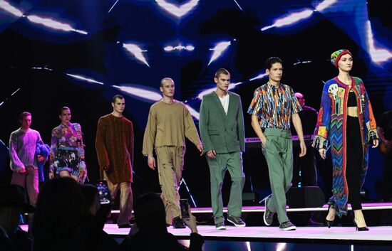 RUSSIA EXPO. Opening of Moscow Fashion Week