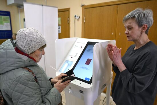 Russia Presidential Election Test Voting