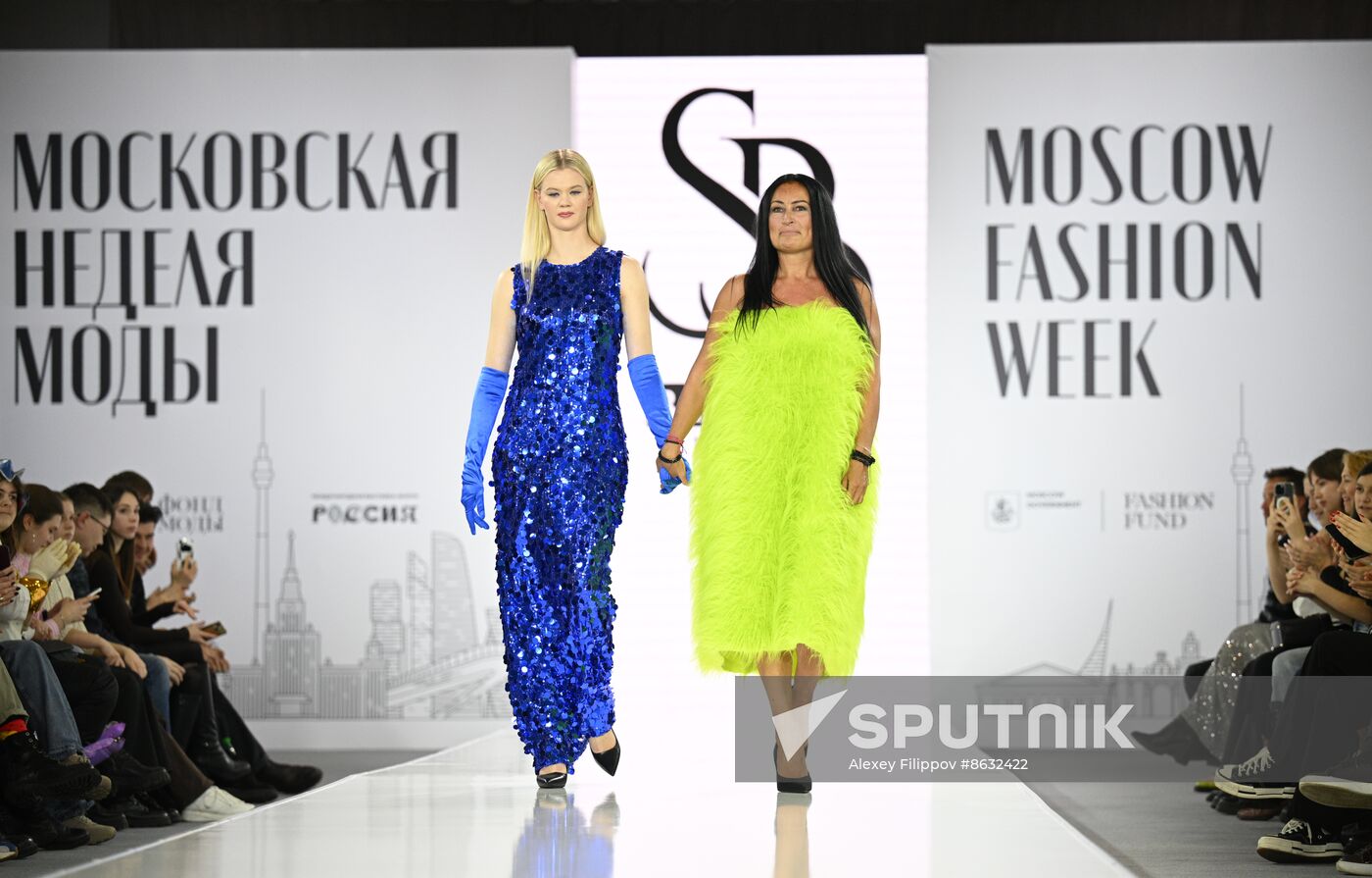 RUSSIA EXPO. Russian fashion brands