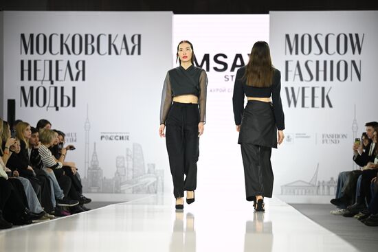 RUSSIA EXPO. Russian fashion brands