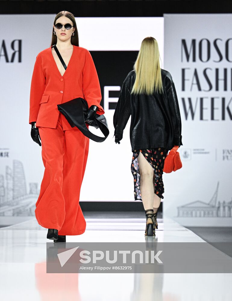 RUSSIA EXPO. Russian fashion brands