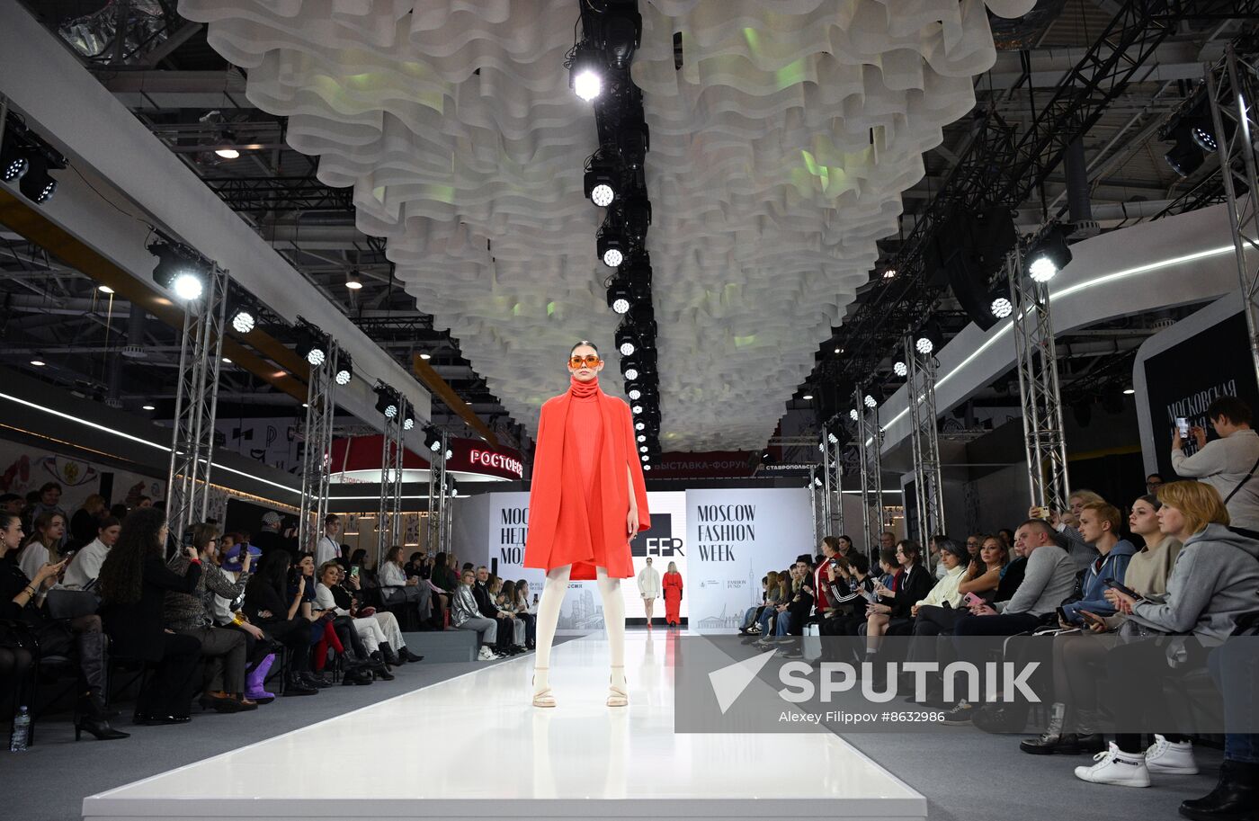 RUSSIA EXPO. Russian fashion brands