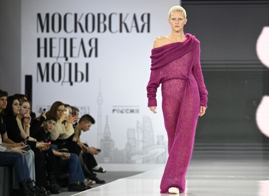 RUSSIA EXPO. Russian fashion brands