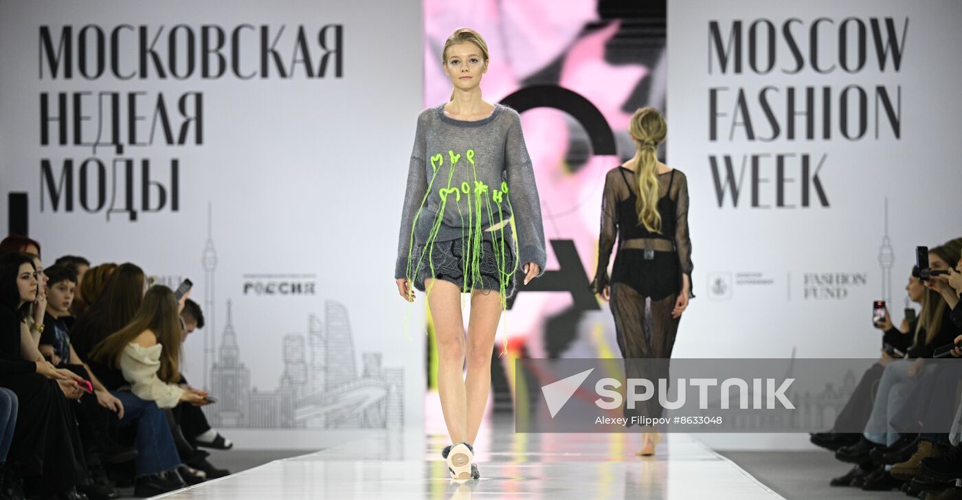 RUSSIA EXPO. Russian fashion brands