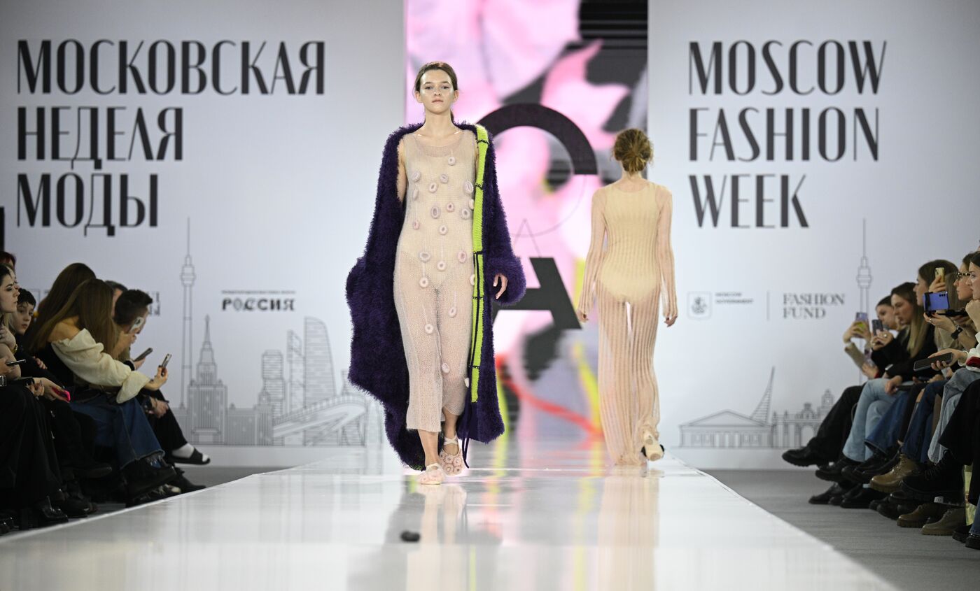 RUSSIA EXPO. Russian fashion brands