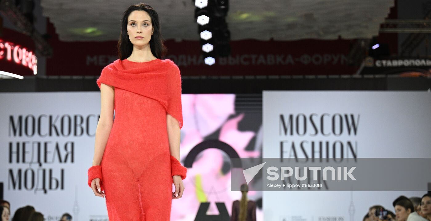 RUSSIA EXPO. Russian fashion brands