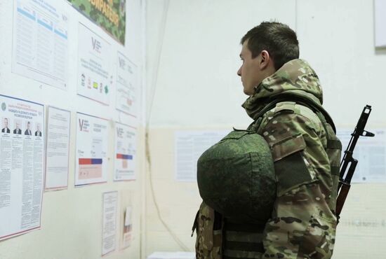 Russia Ukraine Military Operation Presidential Election Early Voting