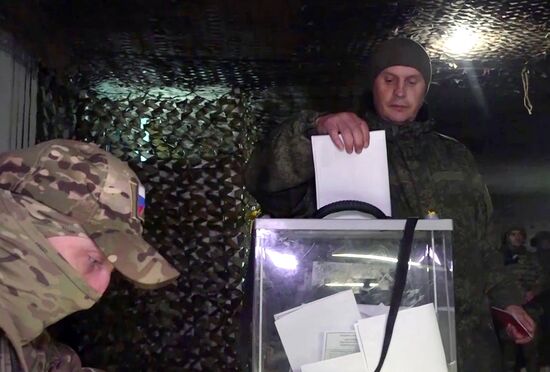 Russia Ukraine Military Operation Presidential Election Early Voting
