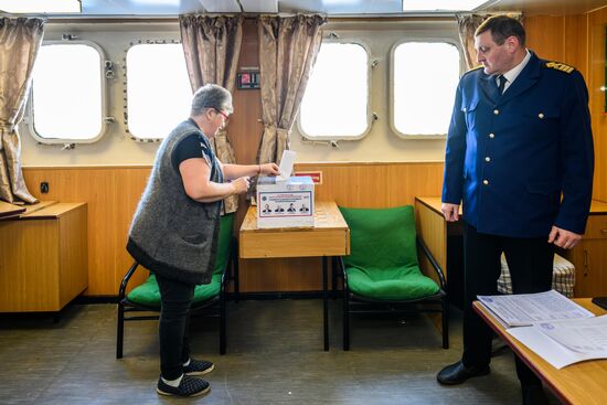 Russia Presidential Elections Early Voting