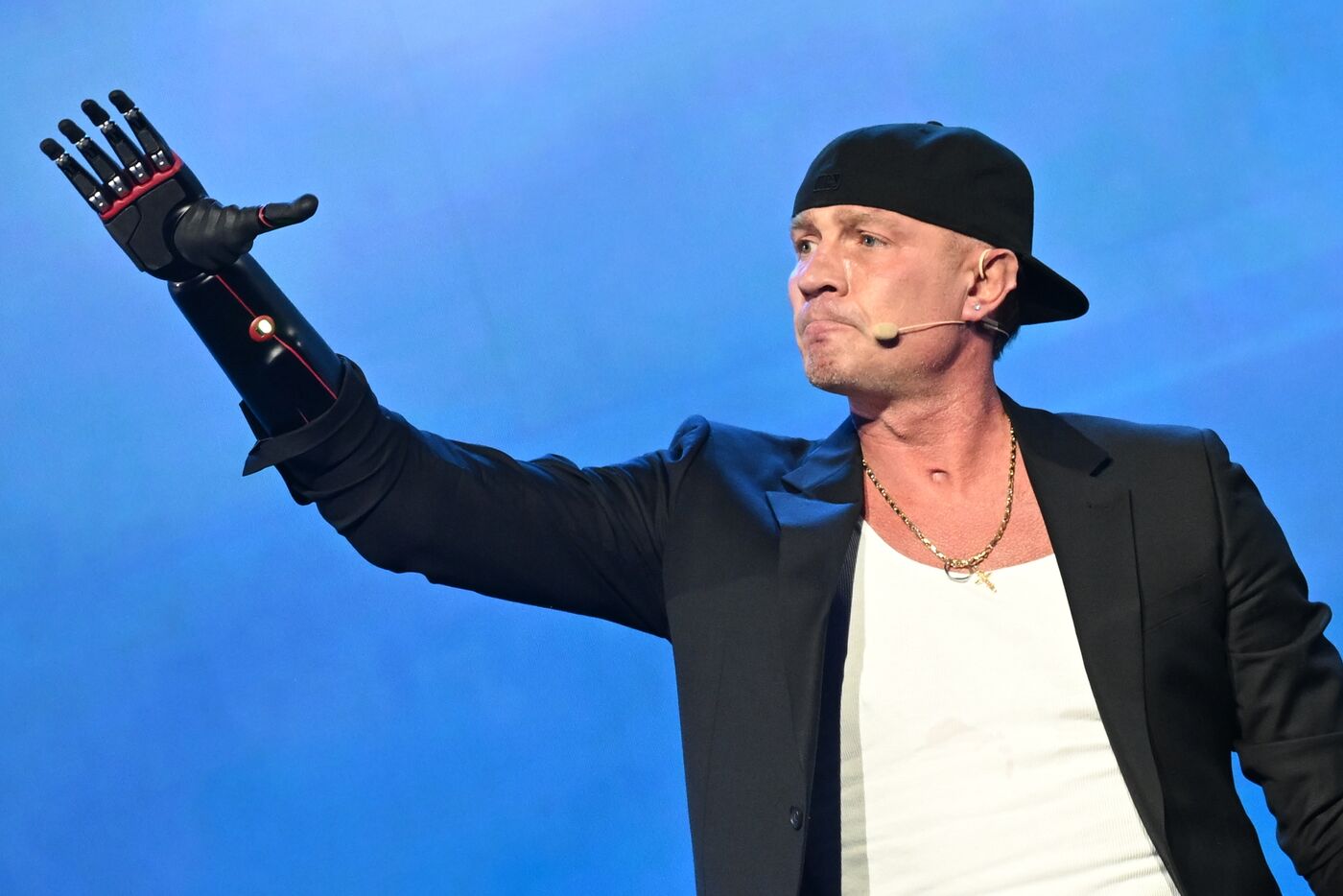 RUSSIA EXPO. Premiere of Roman Kostomarov: Born Twice documentary