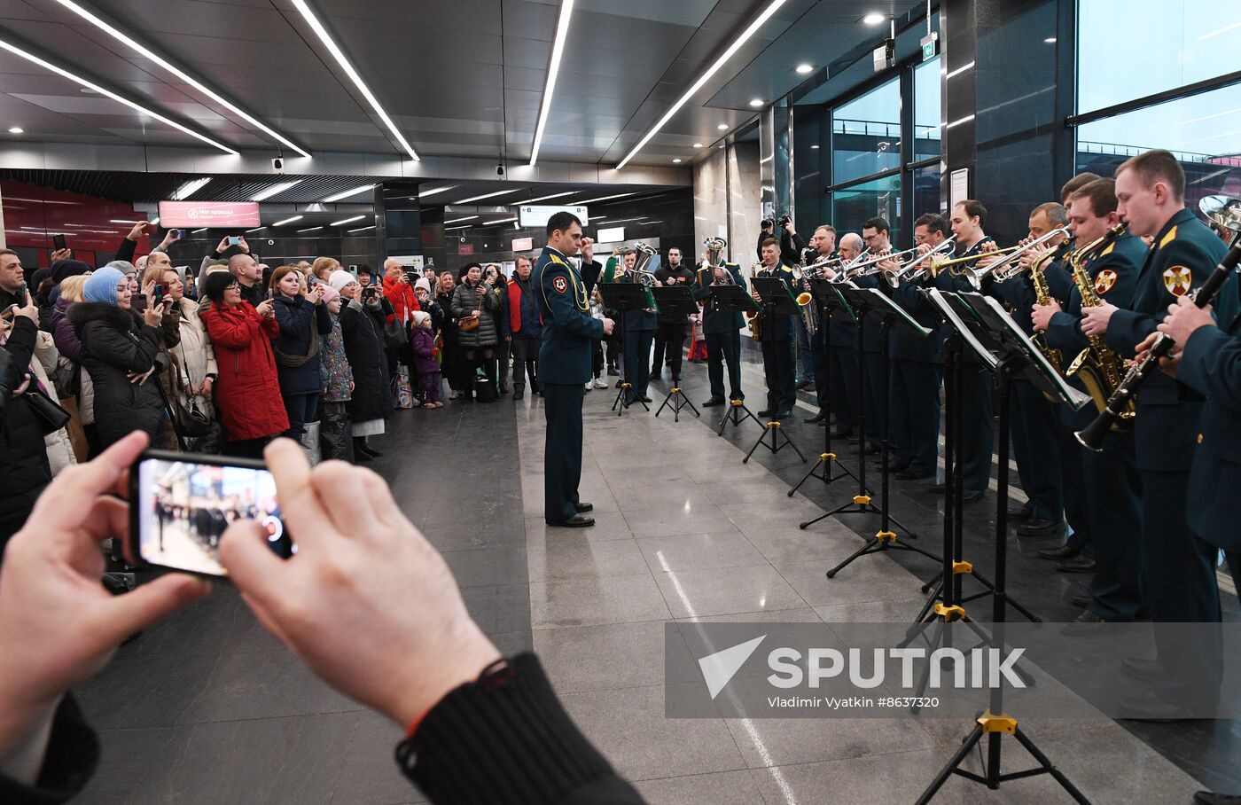 Russia Women’s Day Metro