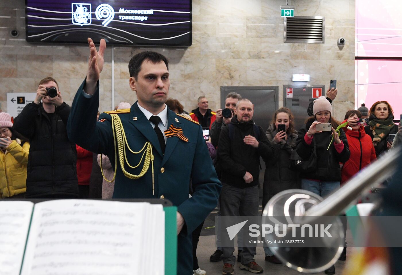 Russia Women’s Day Metro