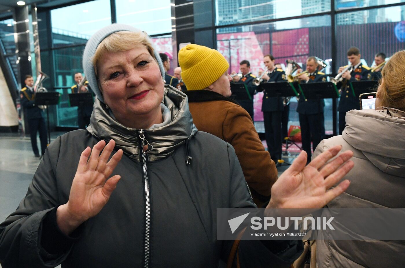 Russia Women’s Day Metro