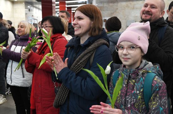 Russia Women’s Day Metro