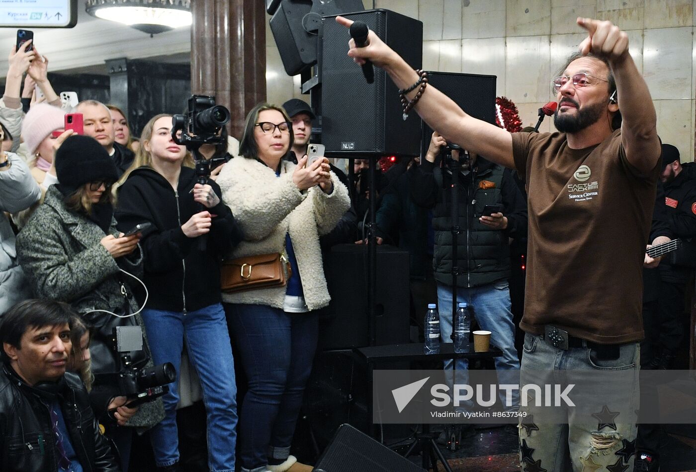 Russia Women’s Day Metro