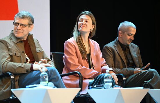 RUSSIA EXPO. Opening discussion, Today's Literature