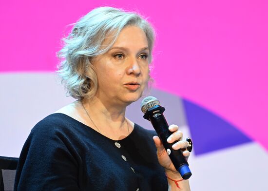 RUSSIA EXPO. Opening discussion, Today's Literature