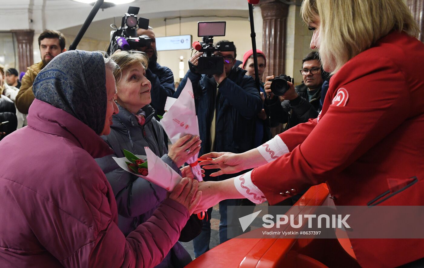Russia Women’s Day Metro