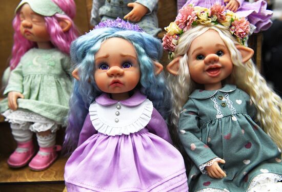 Exhibition "Spring Dolls' Ball"