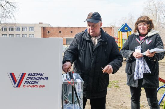 Russia DPR Presidential Election Early Voting