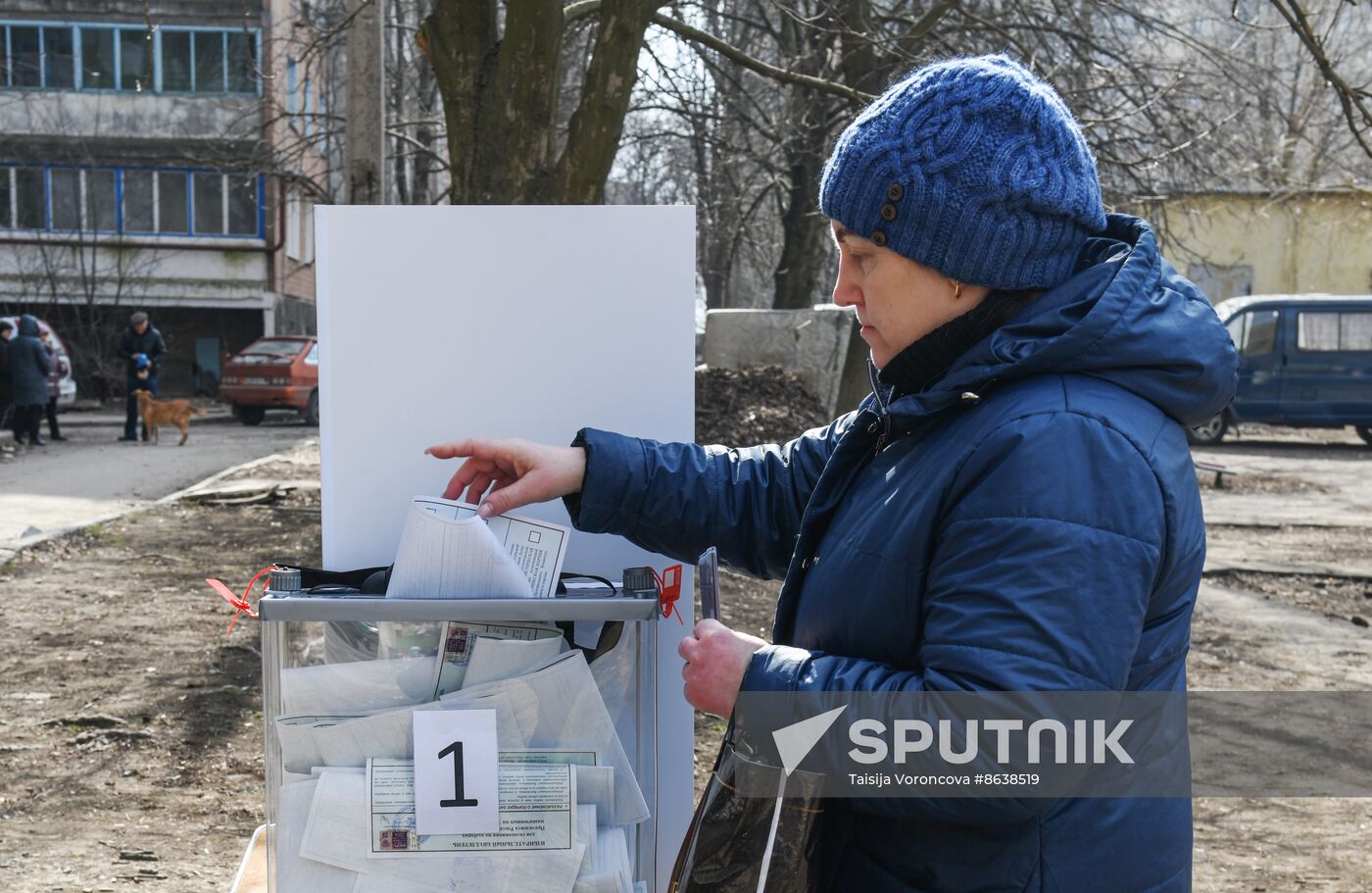 Russia DPR Presidential Election Early Voting