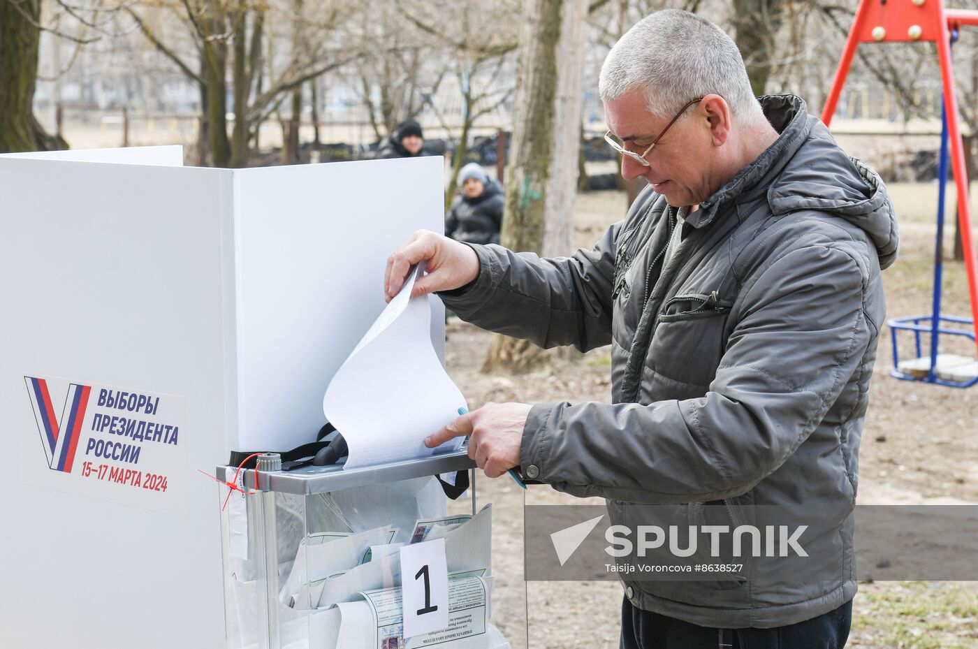 Russia DPR Presidential Election Early Voting