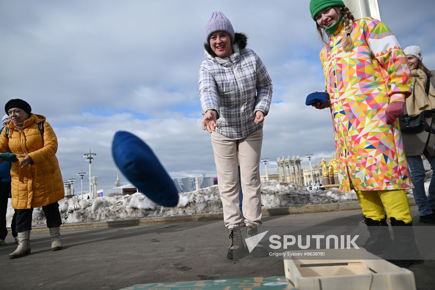 Russia EXPO. Maslenitsa (Pre-Lent Week). Day one